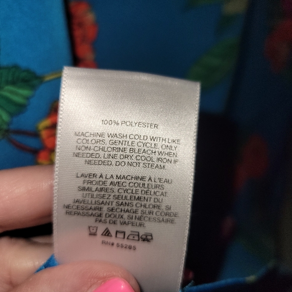 Express Floral Blue Women's Top - Picture 6 of 6